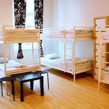 Grampa'S Hostel-3
